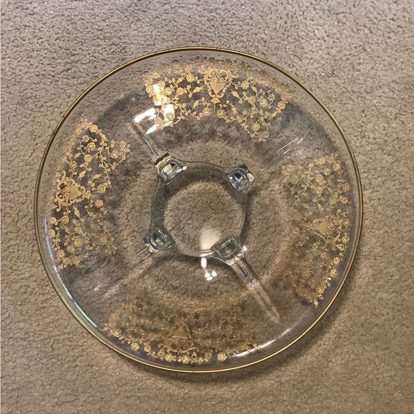 Vintage Plate with Gold pattern on glass legs - Picture 2 of 8